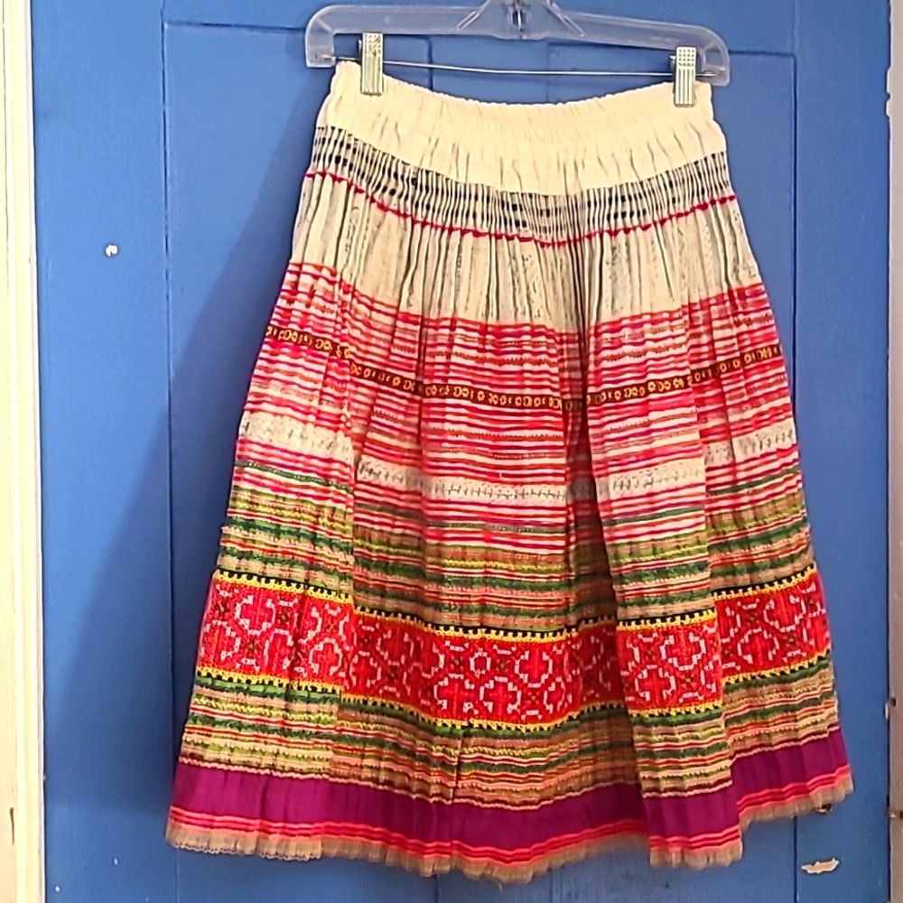 Aoyama Itchome Multi color With Cross Stitch Women's Skirt Medium